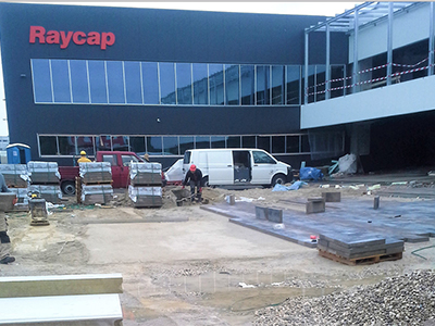 foto noticia Raycap inaugura nuevo centro de producción de protectores contra sobretensión de Iskra Zascite.